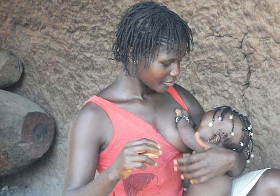 Le lait maternel pour une bonne santé de la mère et de son bébé
