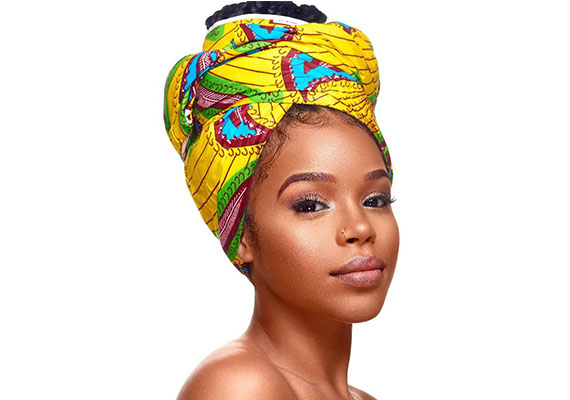 Un relooking à la Nabila : entre glamour et Afritude