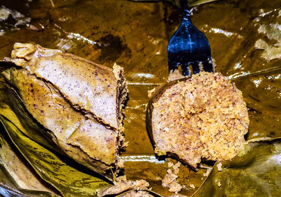 Retour aux sources : le gâteau de Maïs (Ekomba)