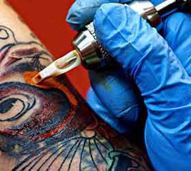 Les experts font le point sur les tatouages 