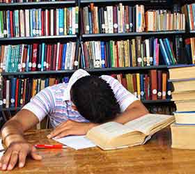 Les bienfaits d’un bon sommeil sur les études