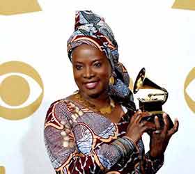 Angélique Kidjo, remporte son 3èmeGrammy