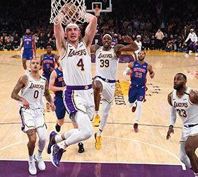 Lakers, Nets and Clippers Teammates Make Headline in USA